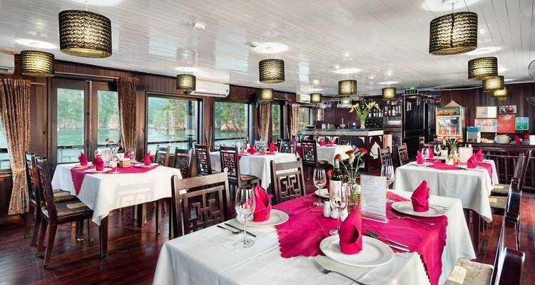 Excursión de 2 días a la relajante bahía de Ha Long con crucero de 4 estrellas y kayak, pesca, fiesta al atardecer,.. - Crossing Vietnam Tour 6
