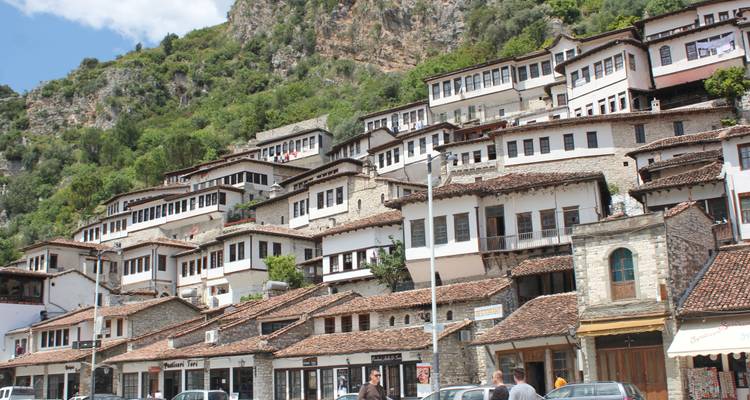 Visite privée de 3 jours en Albanie| Explorez Berat, Durres et Kruja - Visit Albania  1