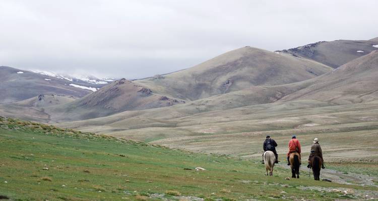 Randonnée à cheval dans les montagnes de l'Altaï - BTTC Travel 1