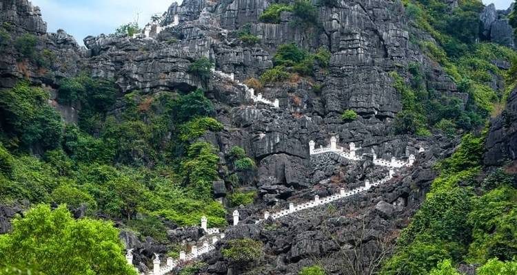 Full-day Explore Scenery of Hoa Lu - Trang An - Mua Cave by Limousine - Crossing Vietnam Tour 10