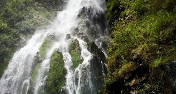 Excursionismo en campamento base del Annapurna - 11 días - Mountain Rock Treks And Expedition 6
