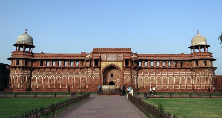 From Mumbai: Overnight Taj Mahal Tour with Round-Trip Flights - Golden Triangle Tours Of India 4