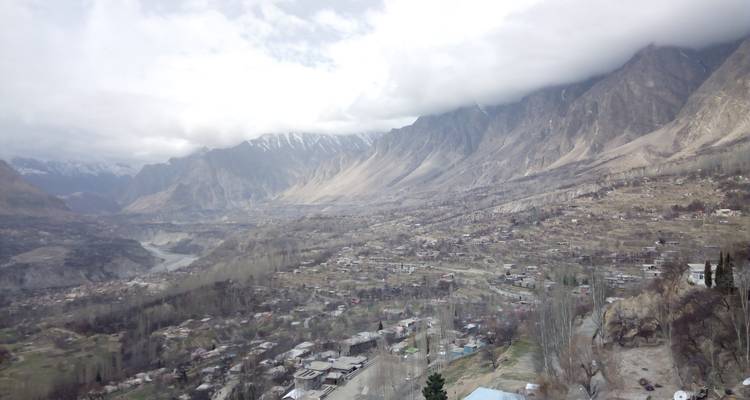 ¡Circuito de 10 días a Hunza, Gojal y el Valle de Shimshal en Flor de Cerezo! - Rock Valley Tours Pvt Ltd 6