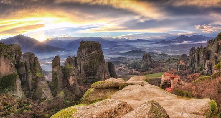 4 Days Tour From Athens To Meteora And Delphi - Visit Meteora 7
