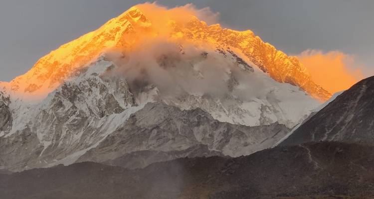14 Days Budget Everest Base Camp Trekking - Himalayan Social Journey 9