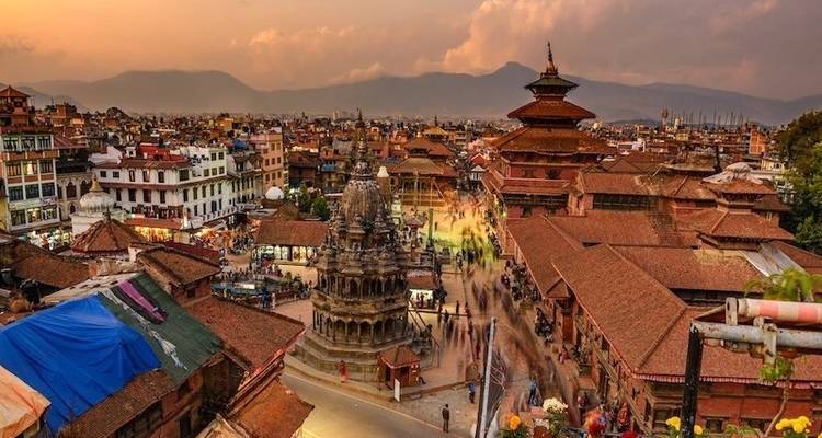 Katmandou - Pokhara avec vol panoramique de l'Everest et visite du camp de base de l'Annapurna en hélicoptère - Himalayan Social Journey 6