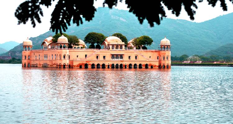 Encantador viaje de 9 días por el triángulo de oro con Varanasi y Khajuraho - todo incluido - Travel Con 9