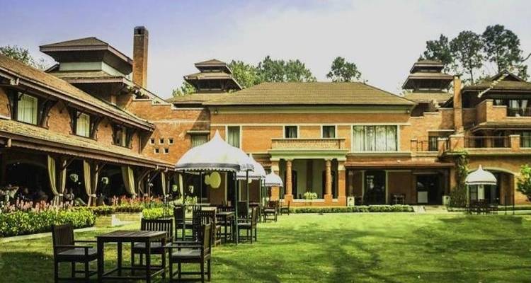 Nepal Tour with Everest Scenic Flight and Annapurna Base Camp Heli Ride - Himalayan Social Journey 8