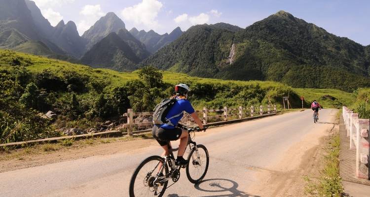 Cyclisme sur les routes de campagne du Vietnam 13 jours - Bravo Indochina Tours 2