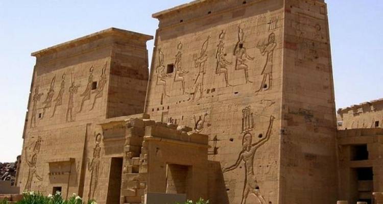 4 Day - 3 Night Deluxe Nile Cruise Trip Aswan & Luxor -  Ibermundo Travel Egypt 4