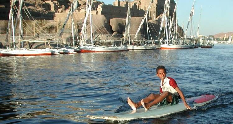 4 Day - 3 Night Deluxe Nile Cruise Trip Aswan & Luxor -  Ibermundo Travel Egypt 10