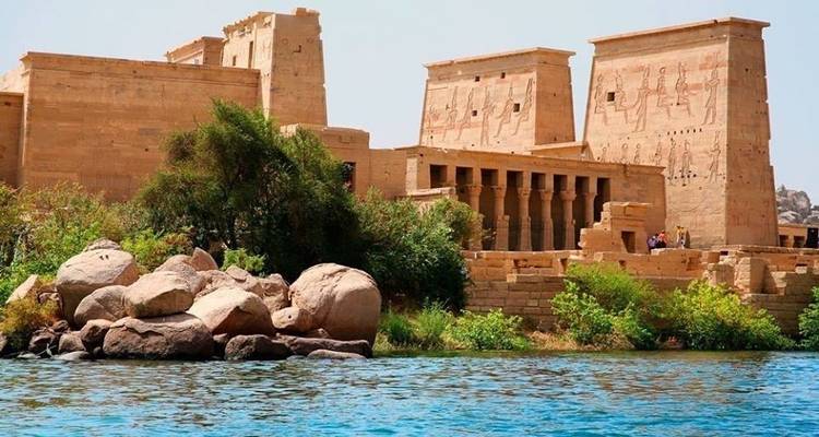 Crucero por el Nilo - 5 días - 4 noches Navegando entre Luxor y Asuán Alto Egipto -  Ibermundo Travel Egypt 6