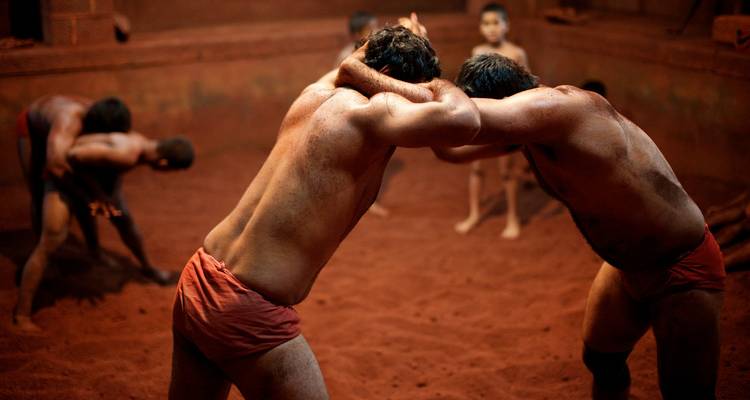 Matinées à Varanasi : Visite guidée de 5 heures avec promenade en bateau et visite des temples - Varanasi Excursion Pvt Ltd 2