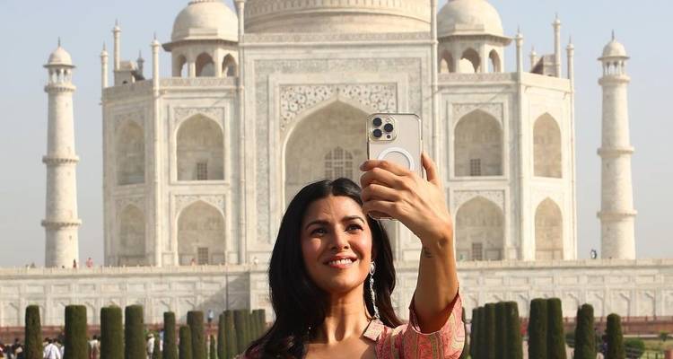From Delhi: Taj Mahal Private Tour By Gatiman Express Train - Travel Creators Of India 3