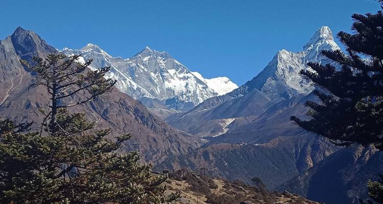 Langtang -Gosainkunda Trek-10 Days - Nepal - Alpine Club of Himalaya 10
