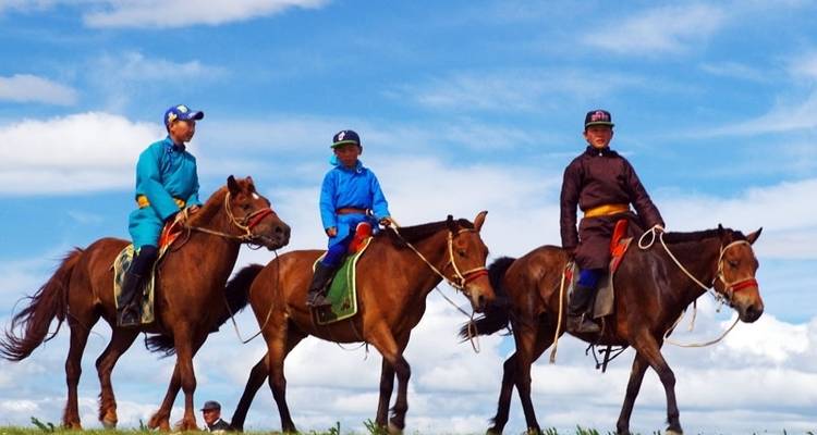 Gobi Desert & Orkhon Valley Tour - View Mongolia Travel 2