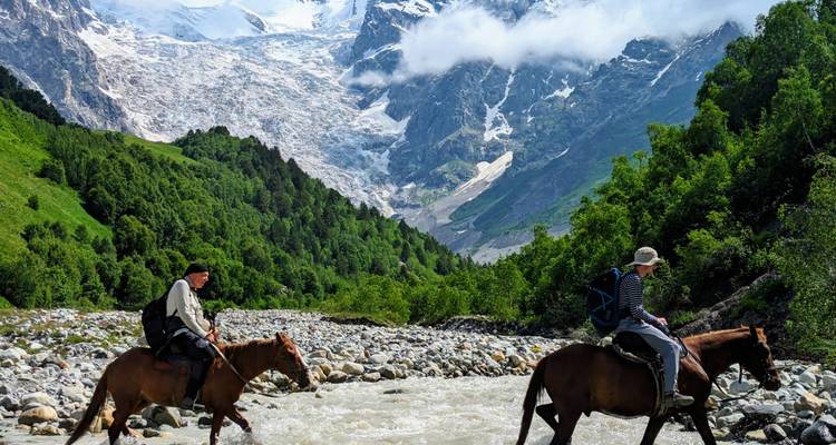 8 jours de trekking en groupe dans le Svaneti - TrekGeorgia 10