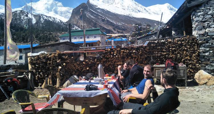 Trek au Manaslu ( Larke-La Pass 5106 m) - circuit de 18 jours - Forfait complet - White Hill Adventure Treks and Expedition Pvt Ltd 10