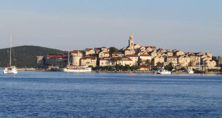 Island hopping walking tour Split to Dubrovnik - Fiore Tours 4