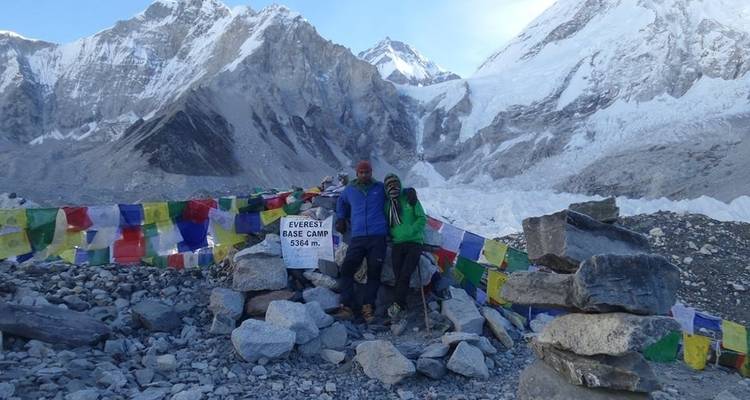 Trek budget pour le camp de base de l'Everest - 10 jours - Himalayan Adventure Treks & Tours 4