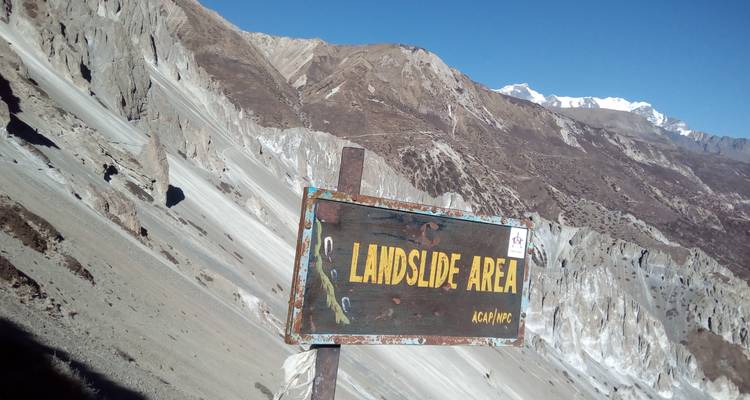 Escalade du Chulu East Peak - Nepal Guide Treks & Expedition P.ltd 8