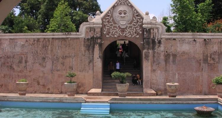 Viajes a Yogyakarta: See y Experience it - Private y all Inclusive - viajes de 1ª Clase - Ayla Tour and Transport 8