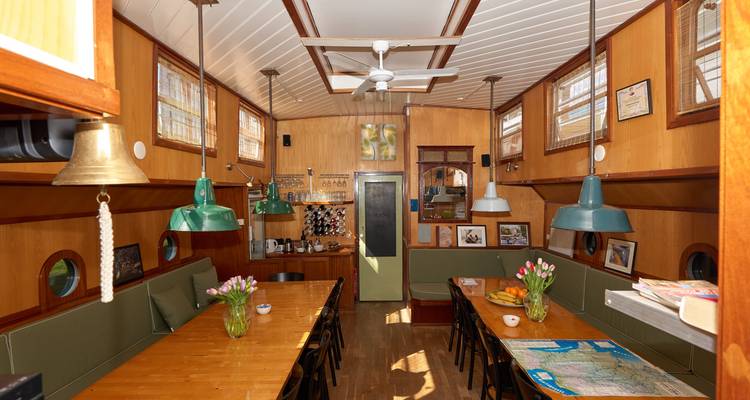 Tulip Tour, Bike & Barge in Holland - Feniks Charter 10