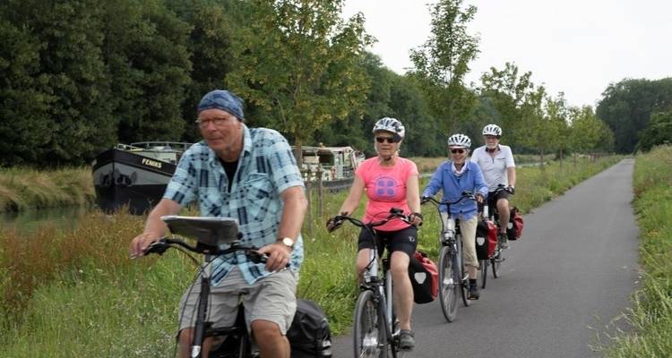 Champagne Paris » Epernay, Bike & Barge in France - Feniks Charter 6