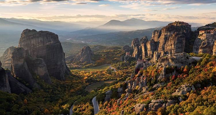 Circuito de tres días a Delfos y Meteora desde Atenas - Let's Book Travel 8