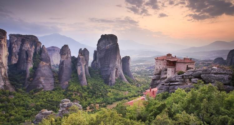 Circuito de tres días a Delfos y Meteora desde Atenas - Let's Book Travel 9