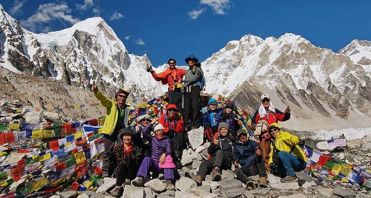 Everest Chola Pass Trek - Escape Himalaya Trek 2