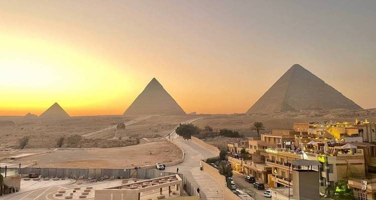 Egyptian Treasures: 7 Day Journey from Pyramids to Siwa Oasis - Itaca Holiday 3
