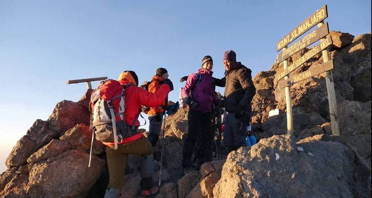 6 días 5 noches ascenso al Kilimanjaro por la ruta Rongai - Perfect Wilderness Tours And Safaris 1