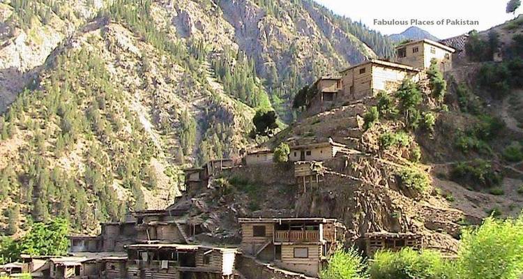 11 días Festival Chillam Josh valle de Kalash Chitral y Peshawar - Rock Valley Tours Pvt Ltd 2