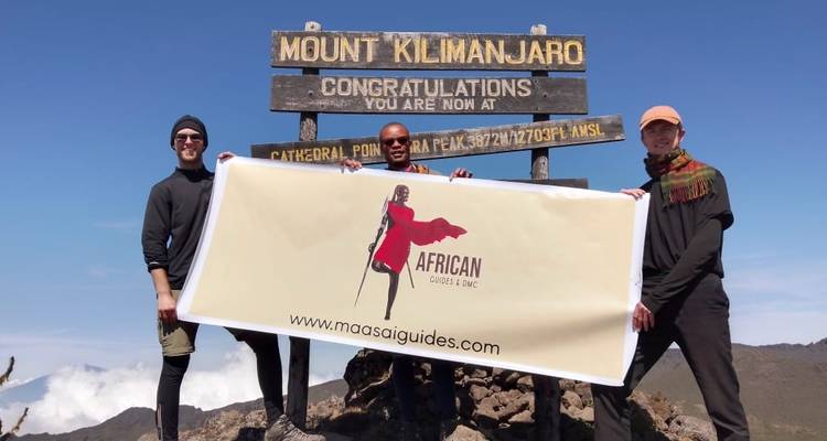 Subida de 7 días por la ruta Machame - Maasai African Guides and DMC Ltd 10