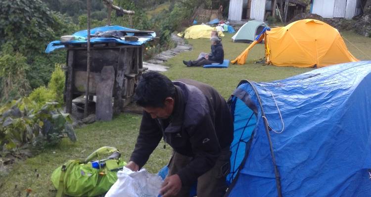 Excursión al campamento base del Makalu - 19 días - White Hill Adventure Treks and Expedition Pvt Ltd 4