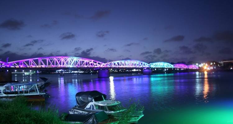 Viet Nam Explore 12 days 11 nights (Ha Noi- Ha Long- Hue- Hoi An-  Ho Chi Minh- Mui Ne) - Asia Focus Travel 8