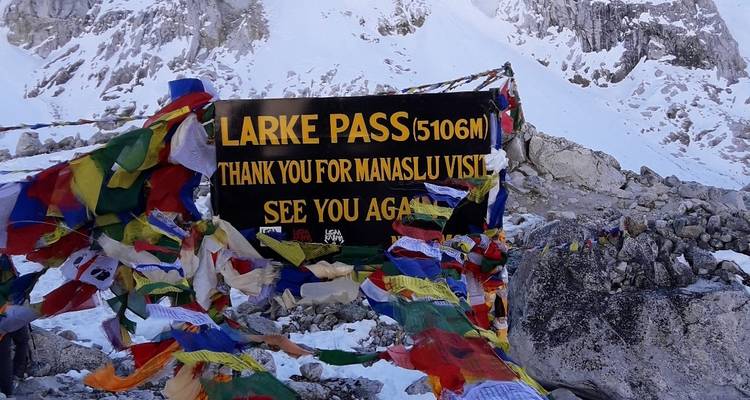 Excursionismo por el circuito del Manaslu 14 - días - Nepal Lion Tours & Treks Pvt Ltd.  2