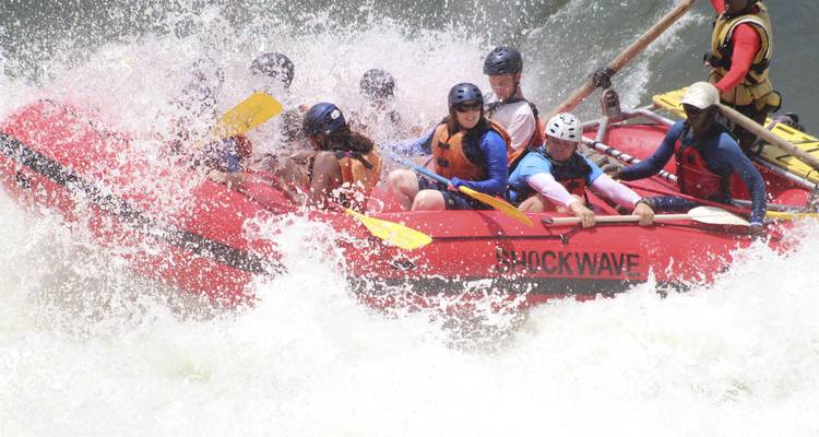 Desde las cataratas Victoria, 3 días de rafting en aguas bravas del río Zambeze - Shockwave Adventures 9