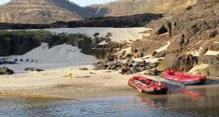 Desde las cataratas Victoria, 3 días de rafting en aguas bravas del río Zambeze - Shockwave Adventures 3