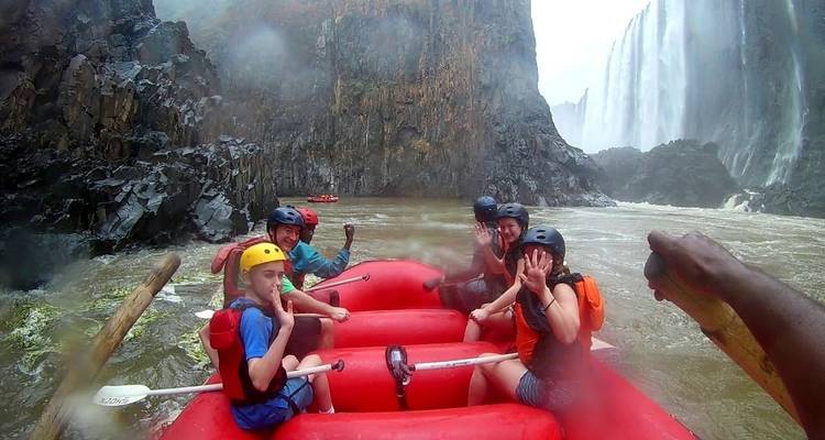 Desde las cataratas Victoria, 3 días de rafting en aguas bravas del río Zambeze - Shockwave Adventures 2