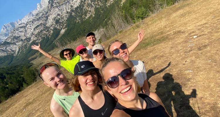 Senderismo por el lago Koman, Valbona y Theth desde Tirana o Shkoder en 3 días - Go as Local  3