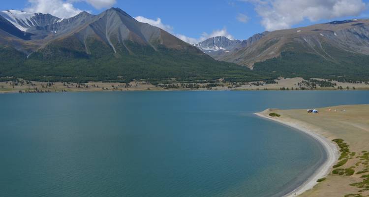 Trekking in the Altai Mountains of Mongolia - Discover Altai 2