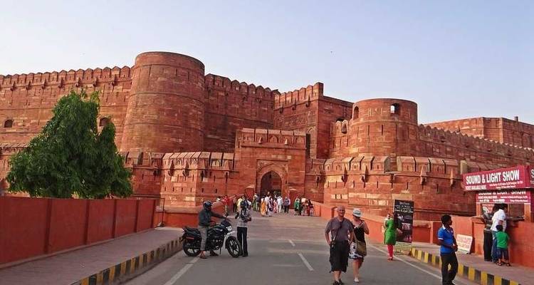 10 días - Viaje al Triángulo de Oro con Varanasi con 3 estrellas premium - Ghum India Ghum 4