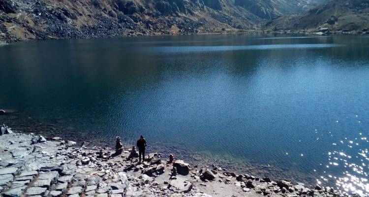 Valle de Langtang con el circuito de Helmbu a través del lago Goshainkunda - 13 días - White Hill Adventure Treks and Expedition Pvt Ltd 1