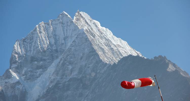 Petit trek avec vue sur l'Everest - Frolic Adventure Pvt. Ltd. 1