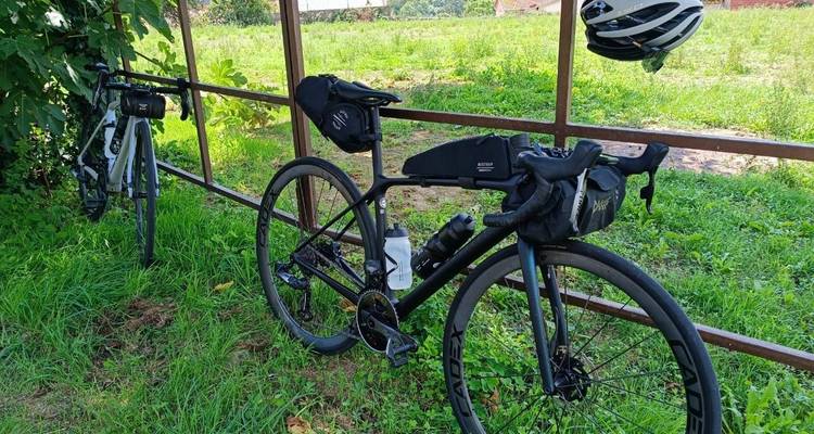Catalunya North Gravel Bikepacking Adventure - Eat Sleep Cycle 4