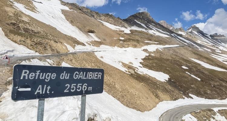 Les classiques de l'escalade dans les Alpes - Eat Sleep Cycle 3