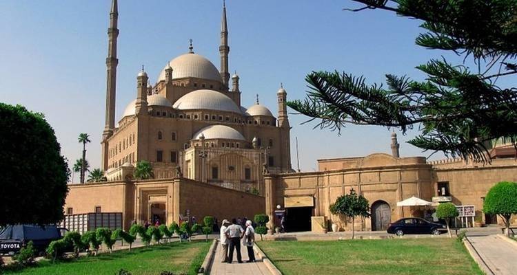 Circuit de 9 jours du meilleur de l'Égypte - Hôtel - hôtel du centre- ville du Caire ou Guiza 5* et croisière sur le Nil 5* [par avion]. -  Ibermundo Travel Egypt 7