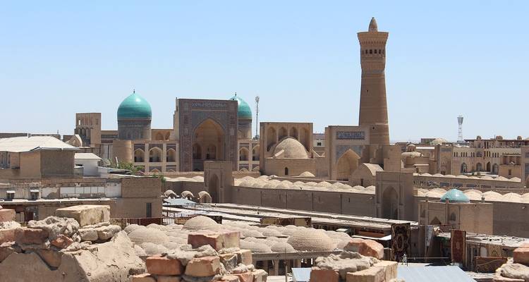 Tierra uzbeka: tesoros de Tamerlán - Central Asia Travel LP  3